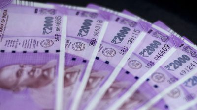 2000-rupee-bank-note-lastest-news-anurag-thakur-says-no-need-to-worry-not-withdrawing-rs-2000-note