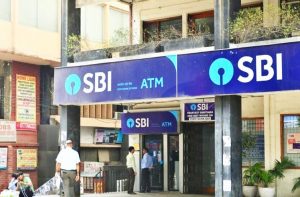 sbi does away with minimum balance requirement in savings accounts SBI bank e lidho mahatva no nirnay tamam customers ne thase moto faydo